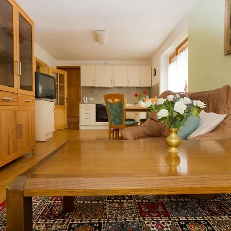 Ferienwohnung Oestreicher *